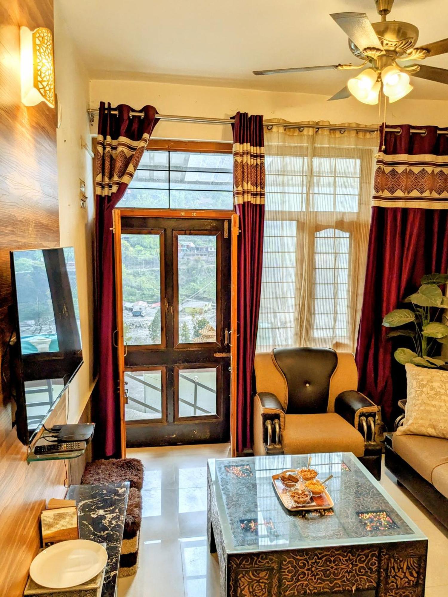 Kavi'S Vacation Homes - Sainj المظهر الخارجي الصورة