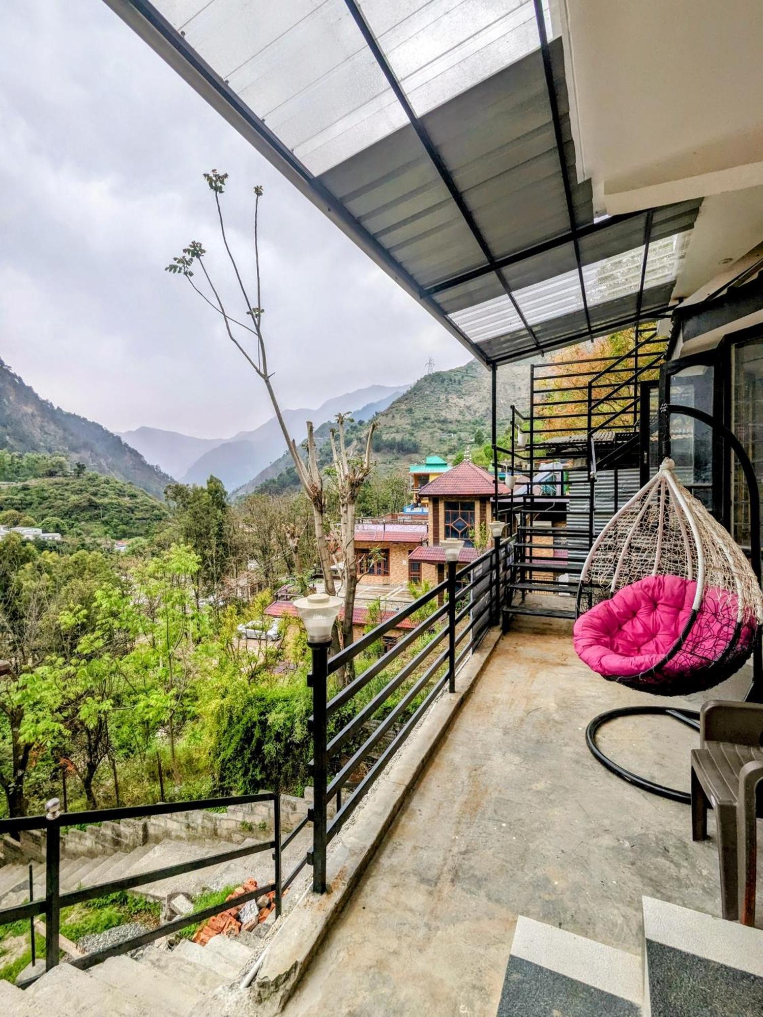 Kavi'S Vacation Homes - Sainj المظهر الخارجي الصورة